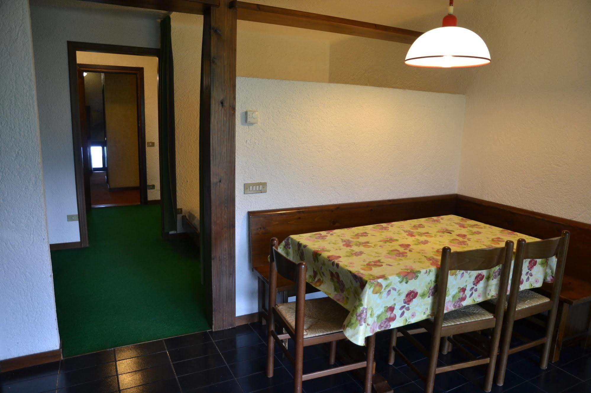 Residence Le Baite Artogne Exterior foto