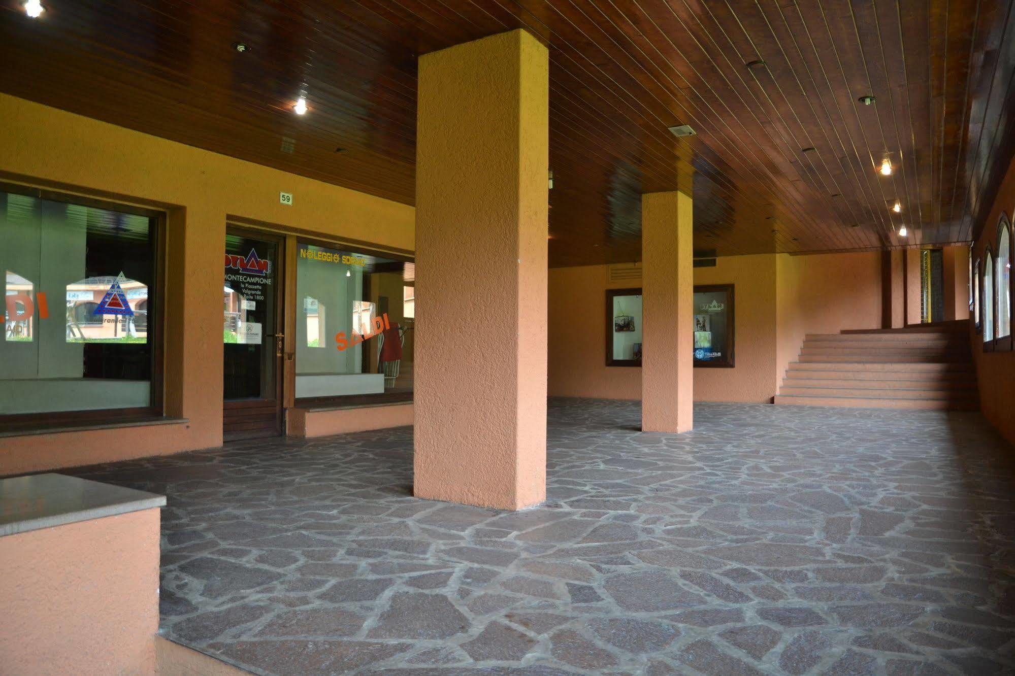 Residence Le Baite Artogne Exterior foto